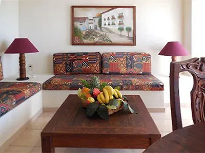 Hotel Torre De Oro Puerto Vallarta 4*,